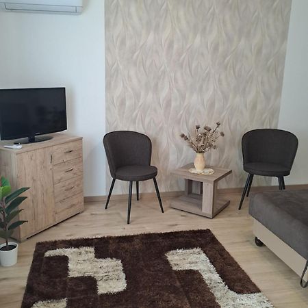 Katarina Apartman Hajdúszoboszló Exterior foto